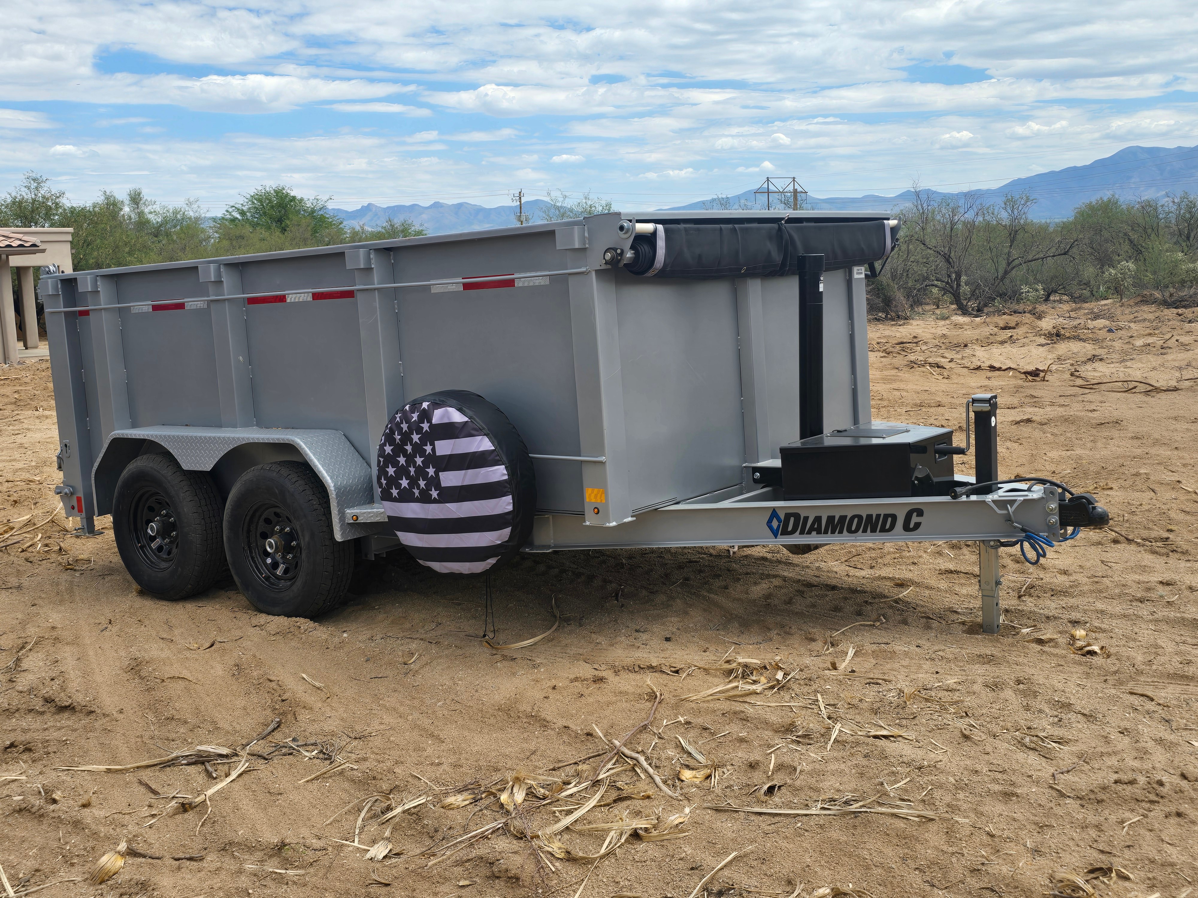 2025 Diamond C Dump Trailer - Image 1